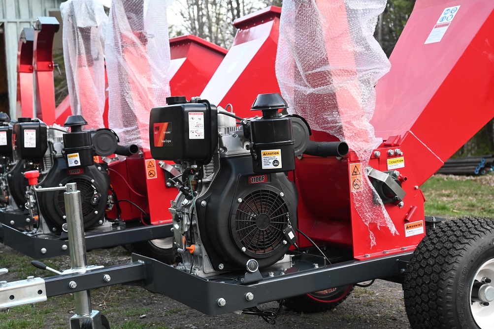 17 hp Wood Chipper Diesel WWD-660XT with Remote Start - Image 29