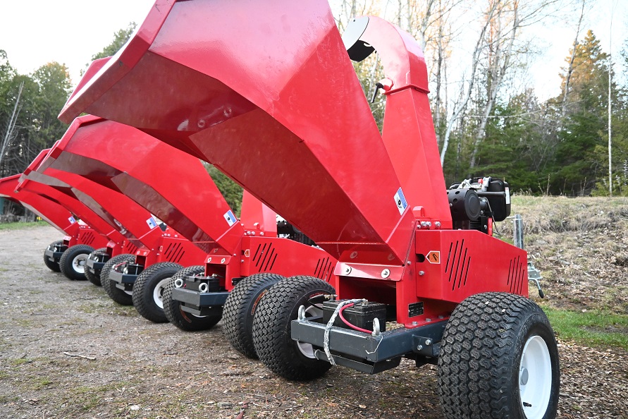 17 hp Wood Chipper Diesel WWD-660XT with Remote Start - Image 35