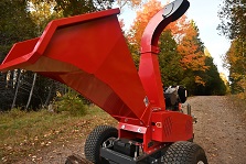 17 hp Wood Chipper Diesel WWD-660XT with Remote Start - Image 2